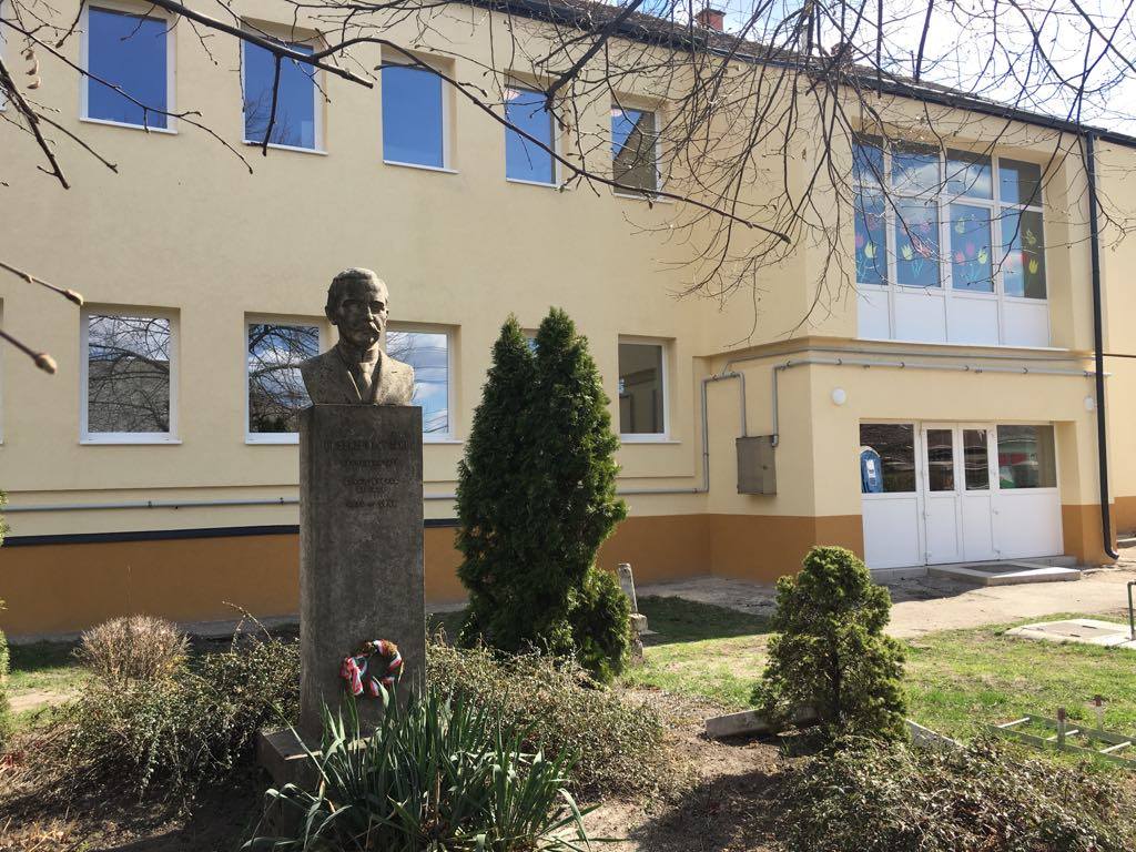 Látogatás a Besenyőtelki Dr. Berze Nagy János Általános Iskolában 