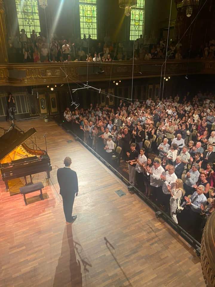 Közel 50 mentor részt vett György Ádám Liszt Ferenc-díjas zongoraművész koncertjén