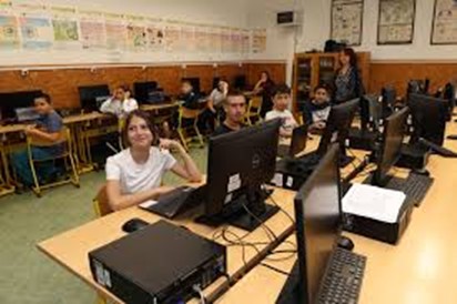 Laptopadomány a Salgótarjáni Általános Iskola Petőfi Sándor Tagiskolának 