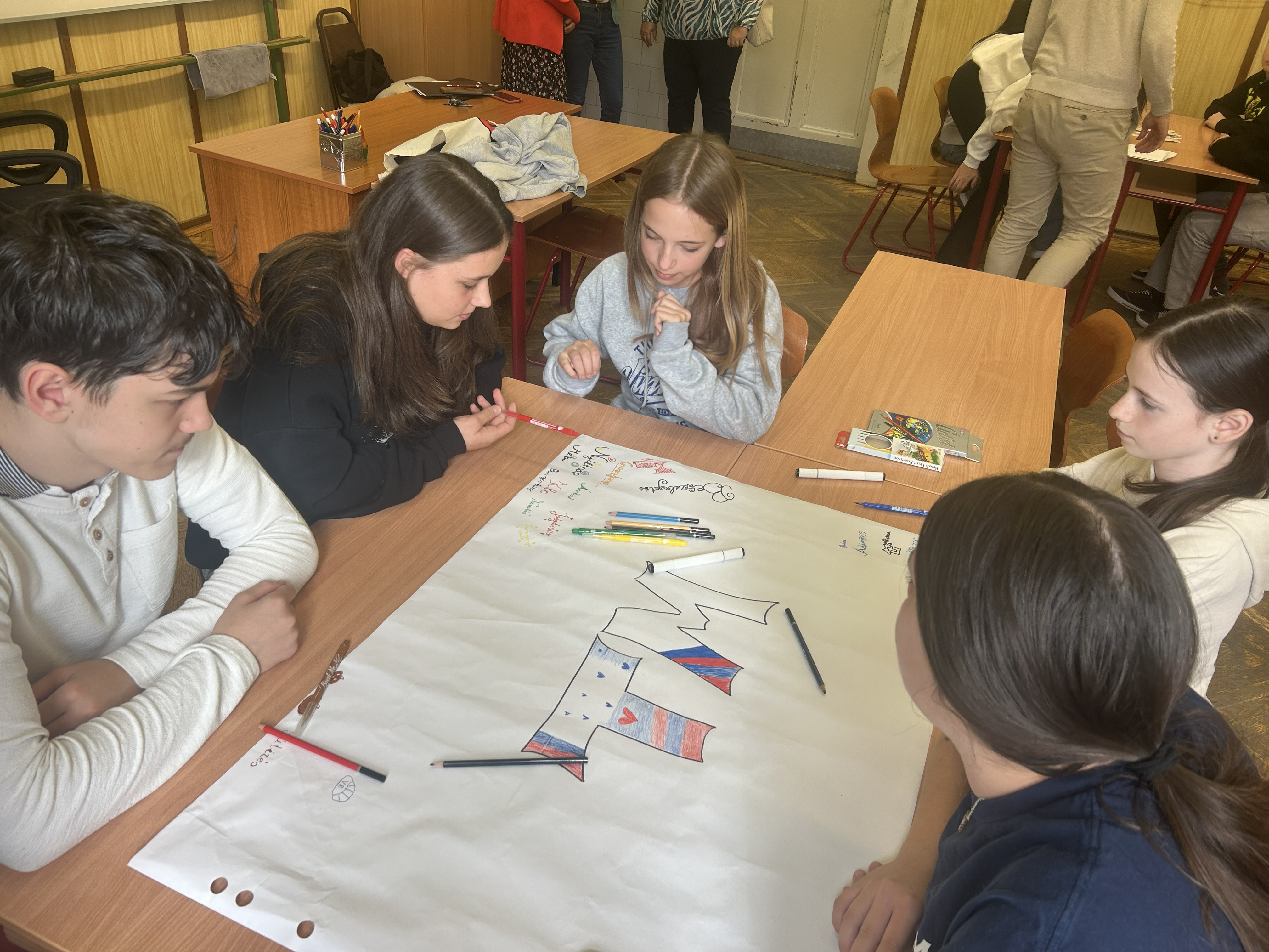 Színes szórakozás Szegeden: látogatás az Orczy István Általános Iskolában 